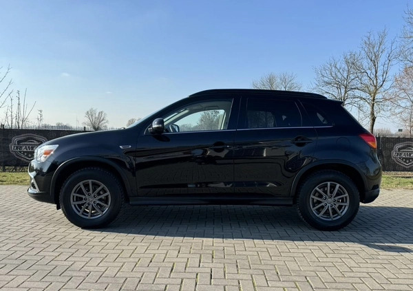 Mitsubishi ASX cena 55900 przebieg: 150000, rok produkcji 2017 z Malbork małe 781